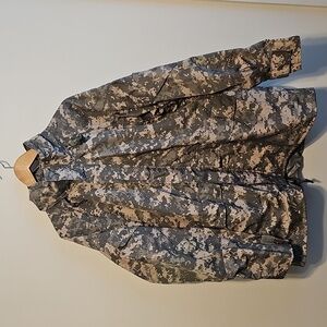 US Army ACU Parka Cold Weather Jacket Size XL Regular Waterproof